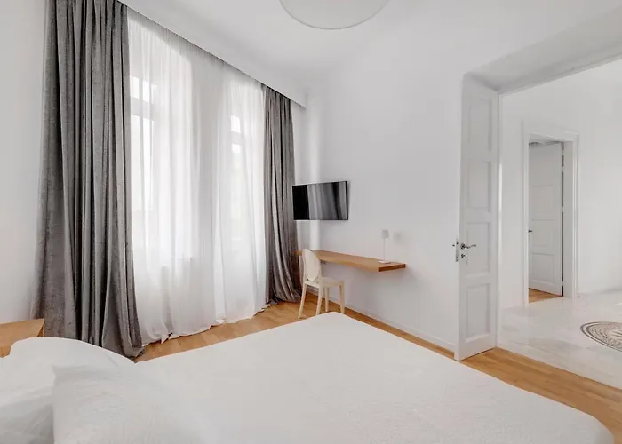 White Loft Syros * Ermoúpoli